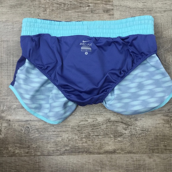 Nike Racer Shorts Size S - Picture 12 of 12